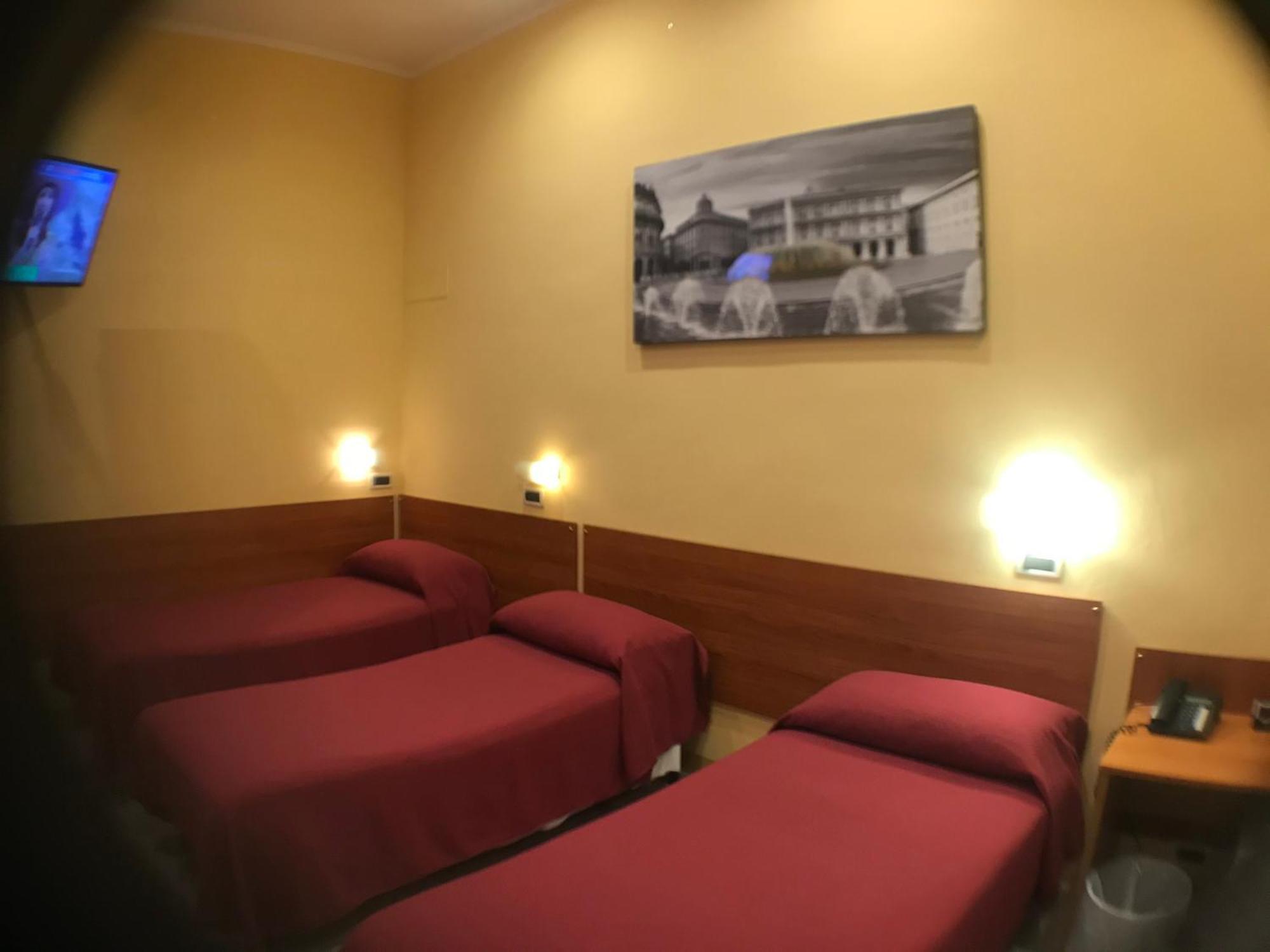 Albergo Parigi Génova Exterior foto